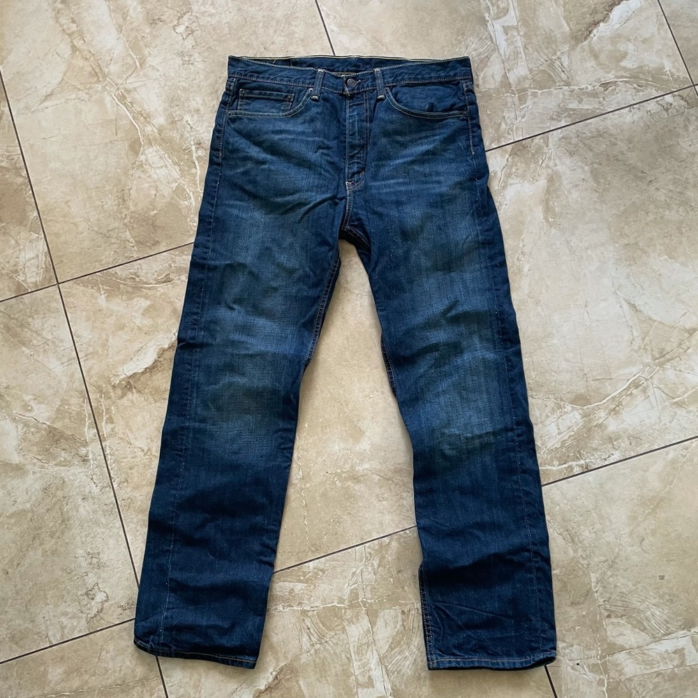 Levi’s dark washed jeans